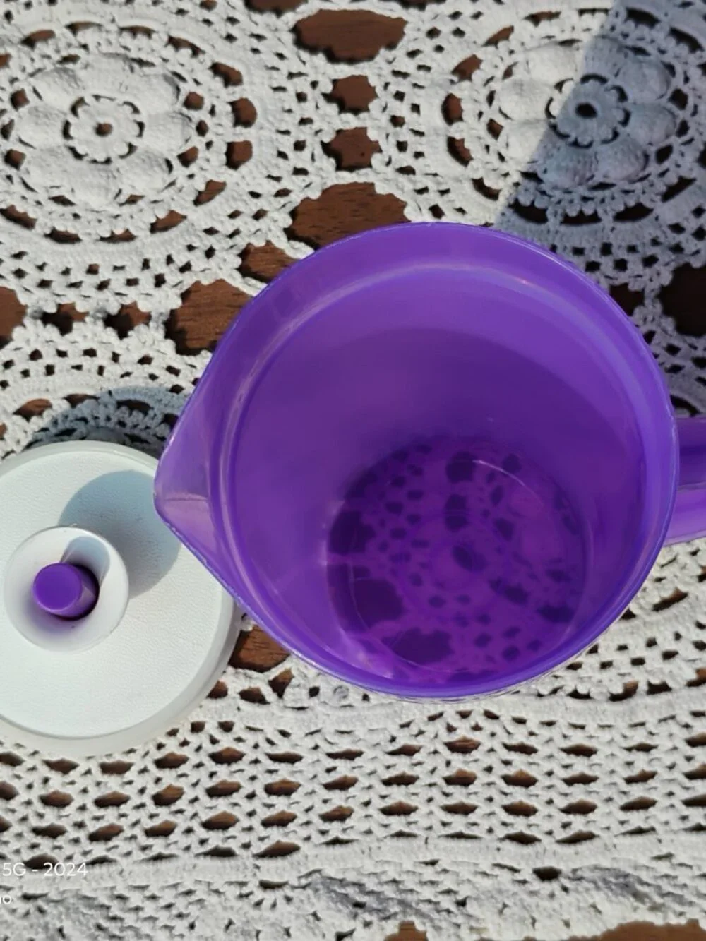 Tupperware Toys grape purple mini party set pitcher with classic push button lid